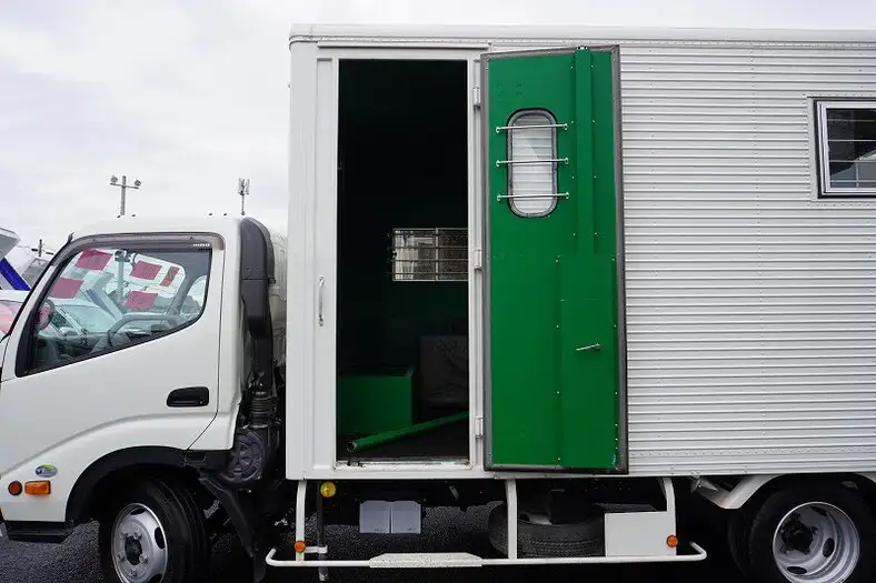 日野 デュトロ 小型 特殊車両 BDG-XZU414M H22の中古トラック画像10