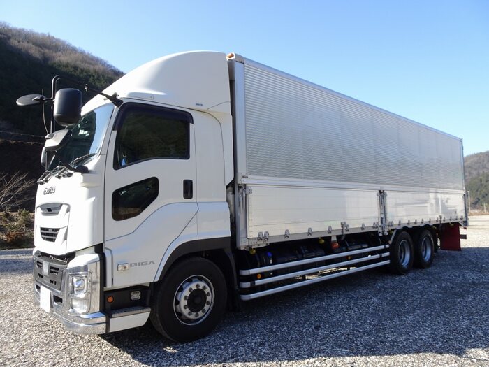 いすゞ ギガ 大型 ウイング 2PG-CYL77C