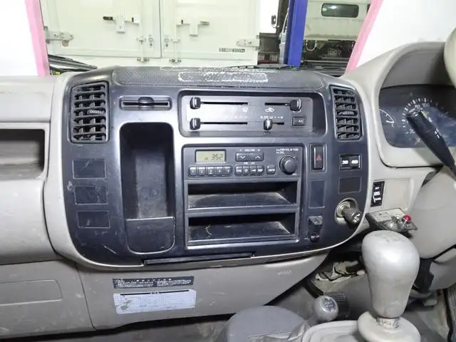 トヨタ ダイナ 小型 平ボディ パワーゲート KK-XZU362の中古トラック画像11