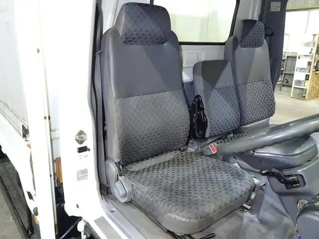 日産 アトラス 小型 ウイング 幌ウイング PB-AKR81ANの中古トラック画像11