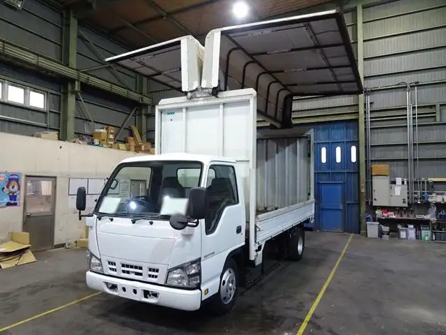 日産 アトラス 小型 ウイング 幌ウイング PB-AKR81ANの中古トラック画像1