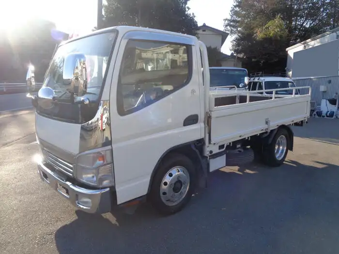 三菱 キャンター 小型 平ボディ PA-FE70DB H17の中古トラック画像1