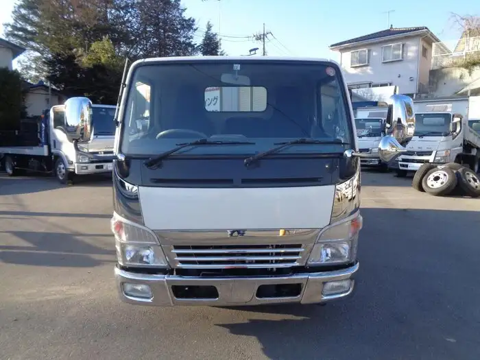 三菱 キャンター 小型 平ボディ PA-FE70DB H17の中古トラック画像3