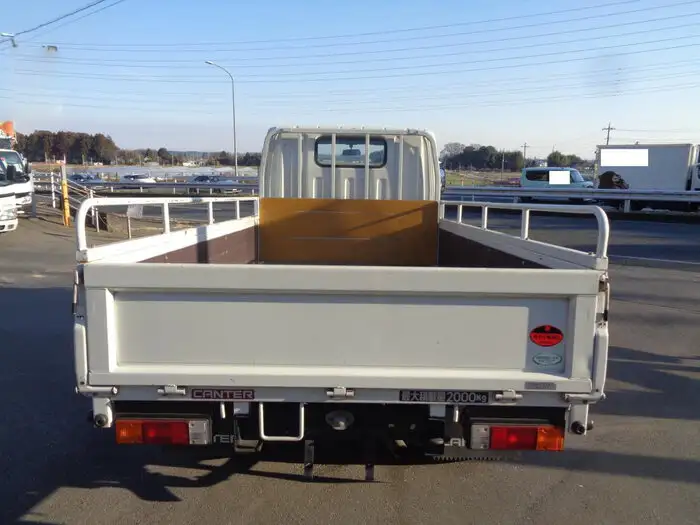 三菱 キャンター 小型 平ボディ PA-FE70DB H17の中古トラック画像4