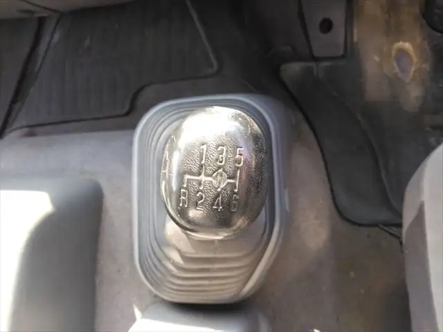 いすゞ フォワード 中型/増トン ウイング ベッド PDG-FRR34S2の中古トラック画像12