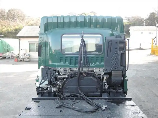 いすゞ ギガ 大型 トラクター ハイルーフ 2デフの中古トラック画像9