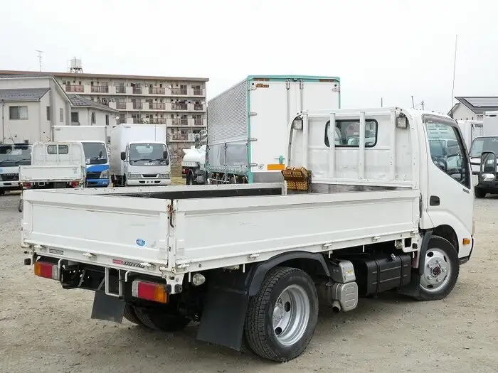 日野 デュトロ 小型 平ボディ SKG-XZU675M H24の中古トラック画像3