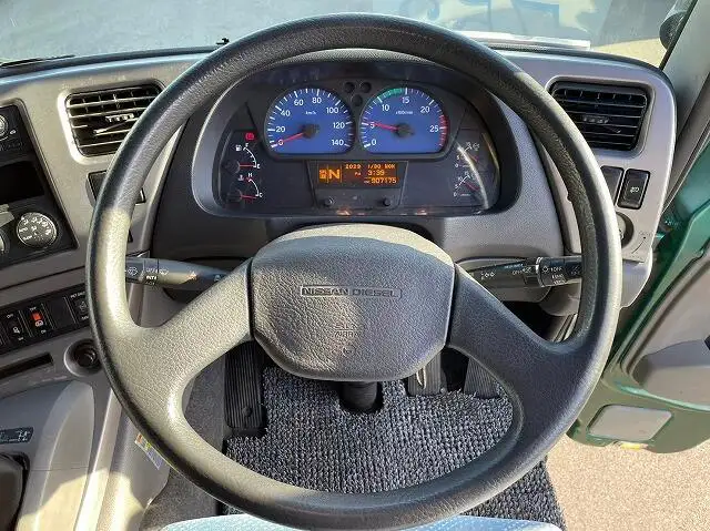 日産UD クオン 大型 平ボディ アルミブロック エアサスの中古トラック画像12