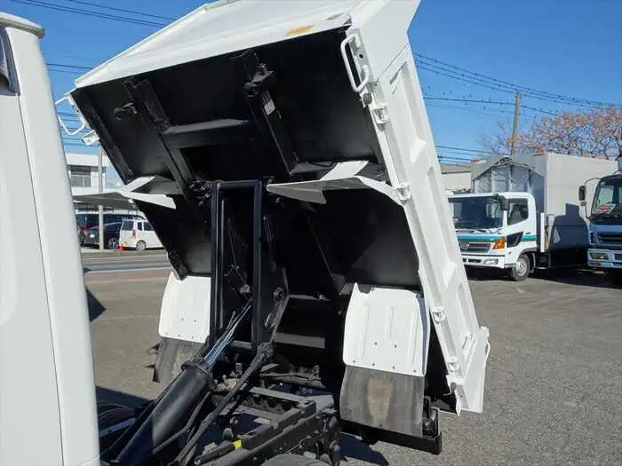 いすゞ エルフ 小型 平ボディ Wキャブ TPG-NJR85ADの中古トラック画像16