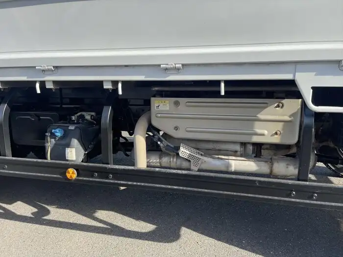 日産 アトラス 小型 平ボディ パワーゲート TRG-FGB7Wの中古トラック画像14