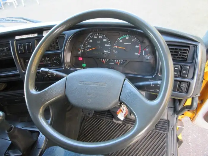 日産UD ビッグサム 大型 ミキサー・ポンプ ベッド KL-CW53XHHの中古トラック画像12