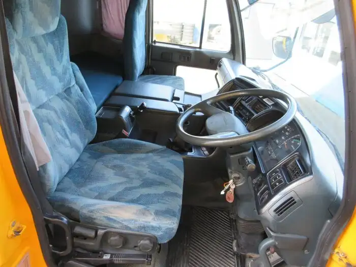 日産UD ビッグサム 大型 ミキサー・ポンプ ベッド KL-CW53XHHの中古トラック画像11