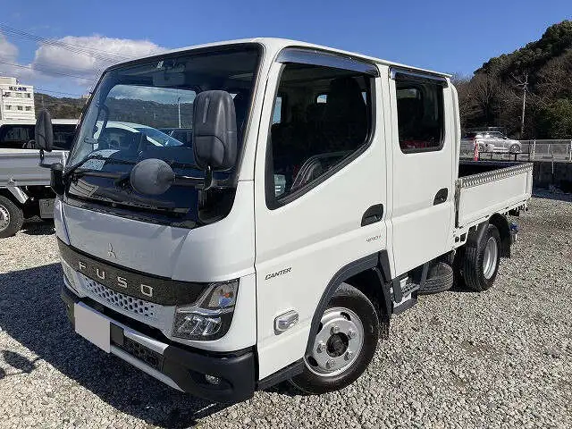 三菱 キャンター 小型 平ボディ Wキャブ 2RG-FBA20 の中古トラック【車両No.139745】