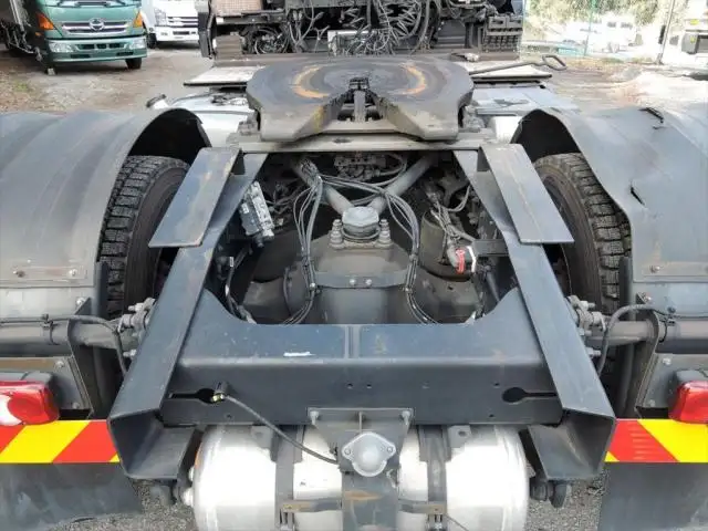 日産UD クオン 大型 トラクター ハイルーフ 1デフの中古トラック画像5