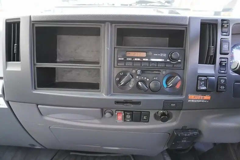いすゞ フォワード 中型/増トン クレーン付 3段 フックインの中古トラック画像13