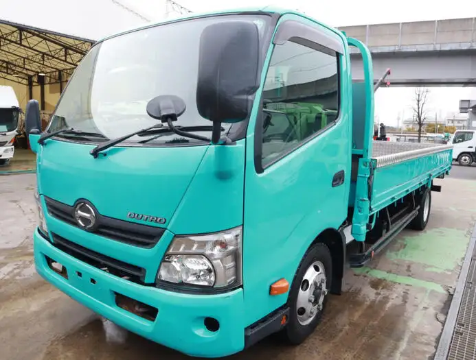 日野 デュトロ 小型 平ボディ 床鉄板 TKG-XZU720Mの中古トラック画像1