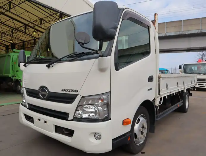 日野 デュトロ 小型 平ボディ TKG-XZU710M H28の中古トラック画像1
