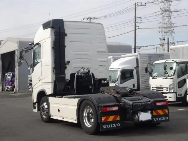 ボルボ トラック 大型 トラクター ハイルーフ 1デフの中古トラック画像3