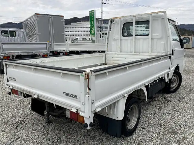 マツダ ボンゴ 小型 平ボディ TC-SK82T H16の中古トラック画像3