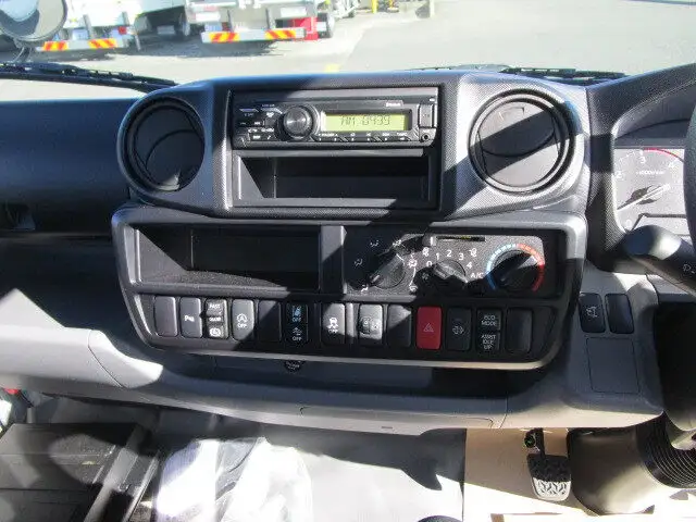 日野 デュトロ 小型 平ボディ 2RG-XZU605M R4の中古トラック画像12