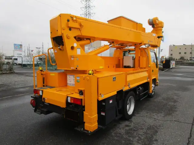 いすゞ エルフ 小型 高所・建柱車 高所作業車 電工仕様の中古トラック画像3