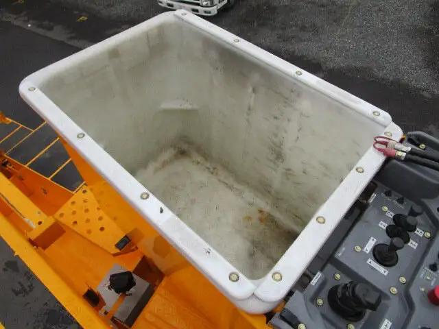 いすゞ エルフ 小型 高所・建柱車 高所作業車 電工仕様の中古トラック画像13