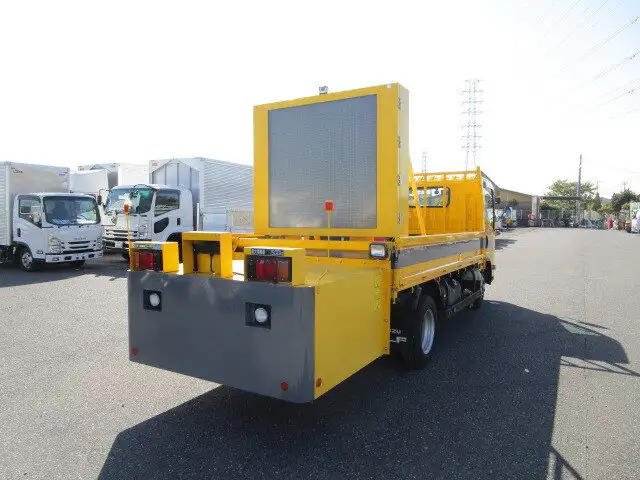 いすゞ エルフ 小型 特殊車両 TRG-NLR85AR H29の中古トラック画像3