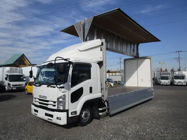 いすゞ フォワード 中型/増トン ウイング エアサス ベッド の中古トラック【車両No.140627】
