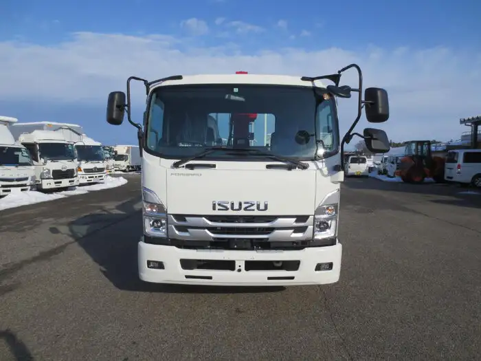 いすゞ フォワード 中型/増トン クレーン付 4段 ラジコンの中古トラック画像2