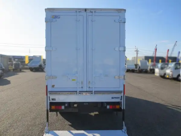 三菱 キャンター 小型 冷凍冷蔵 保冷 パワーゲートの中古トラック画像9