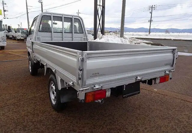 トヨタ タウンエース 小型 平ボディ GK-KM85 H18の中古トラック画像3
