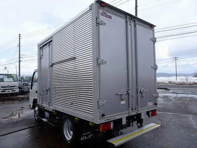 いすゞ エルフ 小型 アルミバン サイドドア TPG-NKS85ANの中古トラック画像3