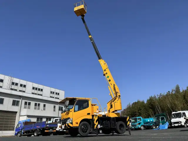 日野 デュトロ 小型 高所・建柱車 高所作業車 SKG-XZU600Eの中古トラック画像5