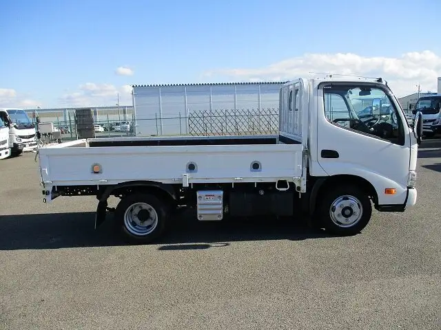 日野 デュトロ 小型 平ボディ 床鉄板 2RG-XZC605Mの中古トラック画像7