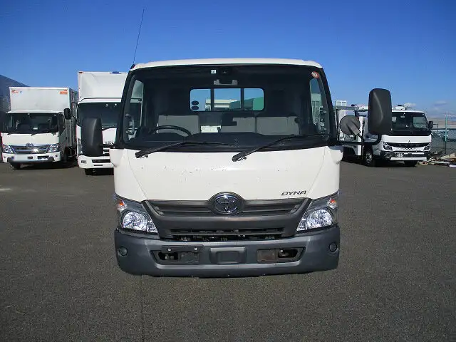 トヨタ ダイナ 小型 平ボディ TPG-XZU710 H29の中古トラック画像2