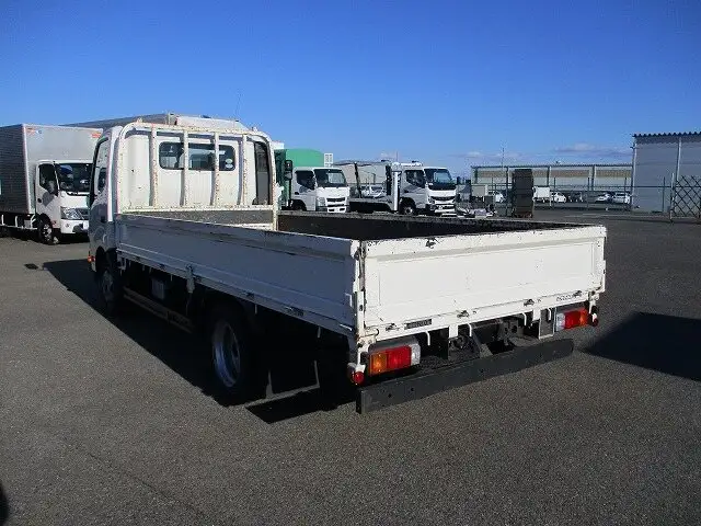 トヨタ ダイナ 小型 平ボディ TPG-XZU710 H29の中古トラック画像4