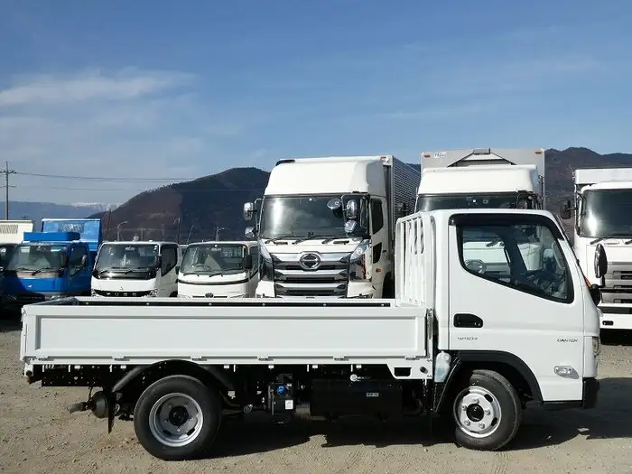 三菱 キャンター 小型 平ボディ 2RG-FBA20 R4の中古トラック画像4