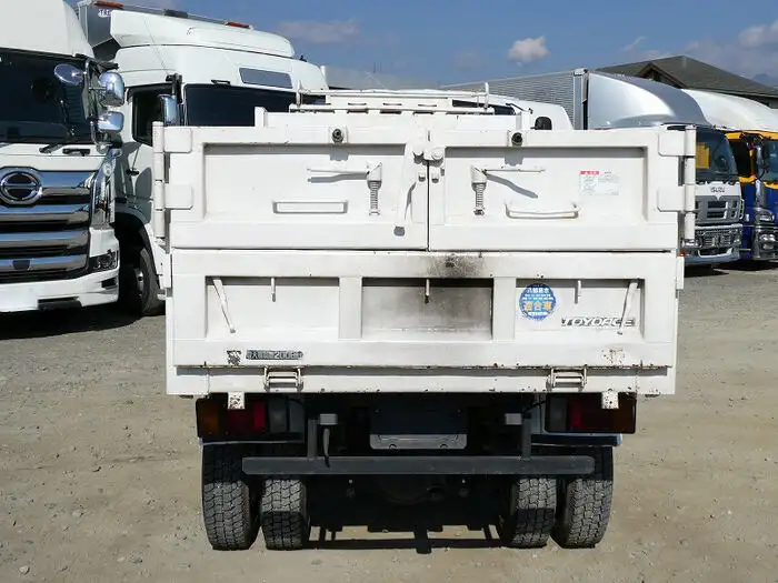 トヨタ ダイナ 小型 ダンプ 土砂禁 KK-XZU321Dの中古トラック画像4