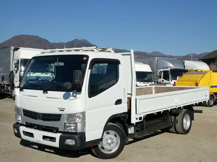 日産 アトラス 小型 平ボディ 床鉄板 TRG-FEB8Wの中古トラック画像1