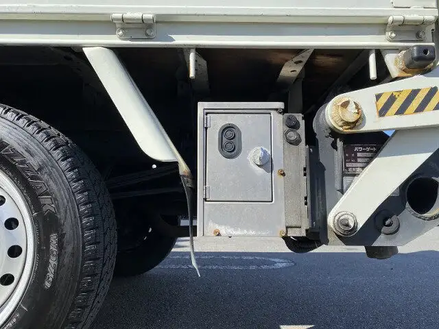 トヨタ ダイナ 小型 平ボディ パワーゲート ADF-KDY231の中古トラック画像像17