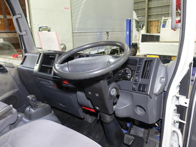 日産 アトラス 小型 平ボディ BKG-AMR85R H23の中古トラック画像12