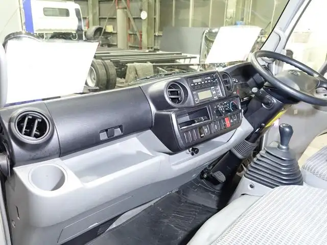 トヨタ ダイナ 小型 冷凍冷蔵 低温 床アルミの中古トラック画像10