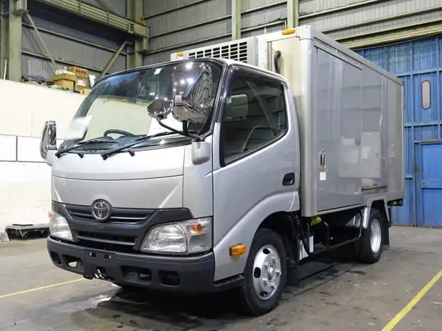 トヨタ ダイナ 小型 冷凍冷蔵 低温 床アルミ の中古トラック【車両No.140715】