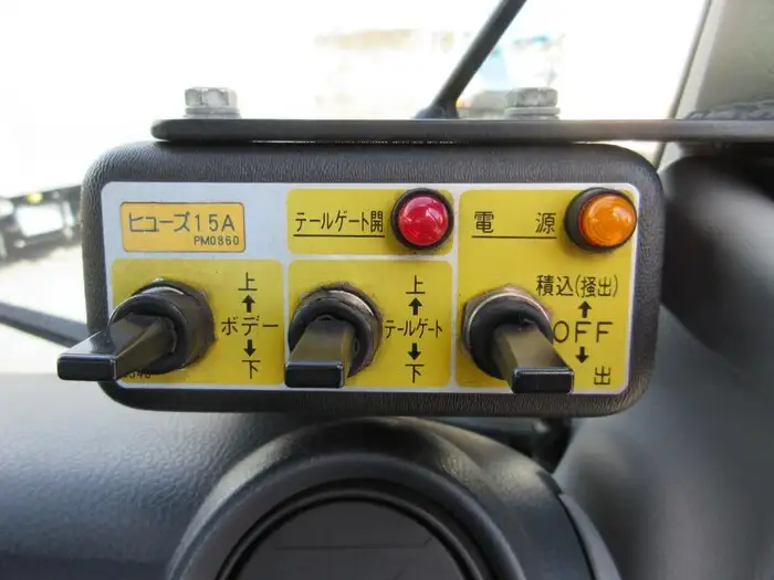 三菱 キャンター 小型 パッカー車 回転ダンプ式 TKG-FEA50の中古トラック画像13