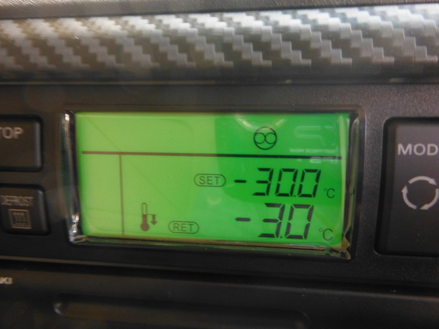 日野 プロフィア 大型 冷凍冷蔵 冷凍ウイング 低温｜画像11