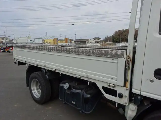 マツダ タイタン 小型 平ボディ 床鉄板 TRG-LKR85Aの中古トラック画像6