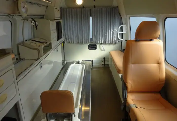 トヨタ ハイエース 小型 特殊車両 CBF-TRH226S H26の中古トラック画像14