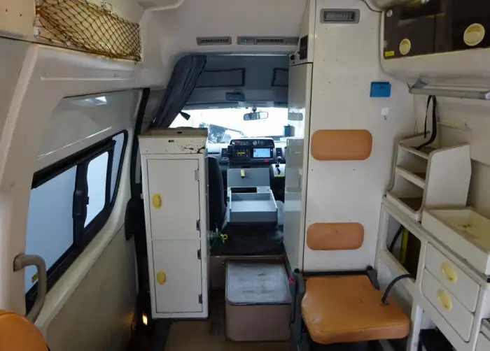 トヨタ ハイエース 小型 特殊車両 CBF-TRH226S H26の中古トラック画像8