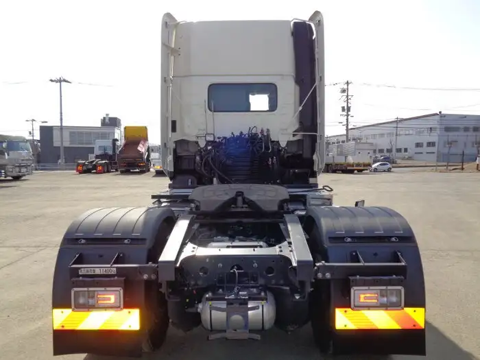 日野 プロフィア 大型 トラクター ハイルーフ 1デフの中古トラック画像4