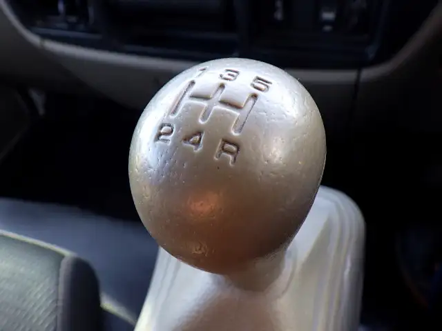 日産 アトラス 小型 平ボディ パワーゲート 床鉄板の中古トラック画像15